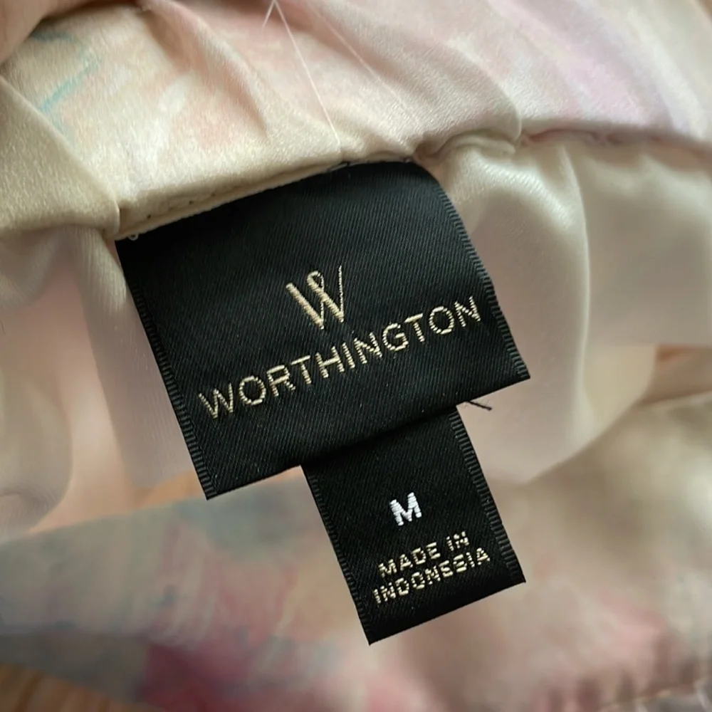 Worthington size medium